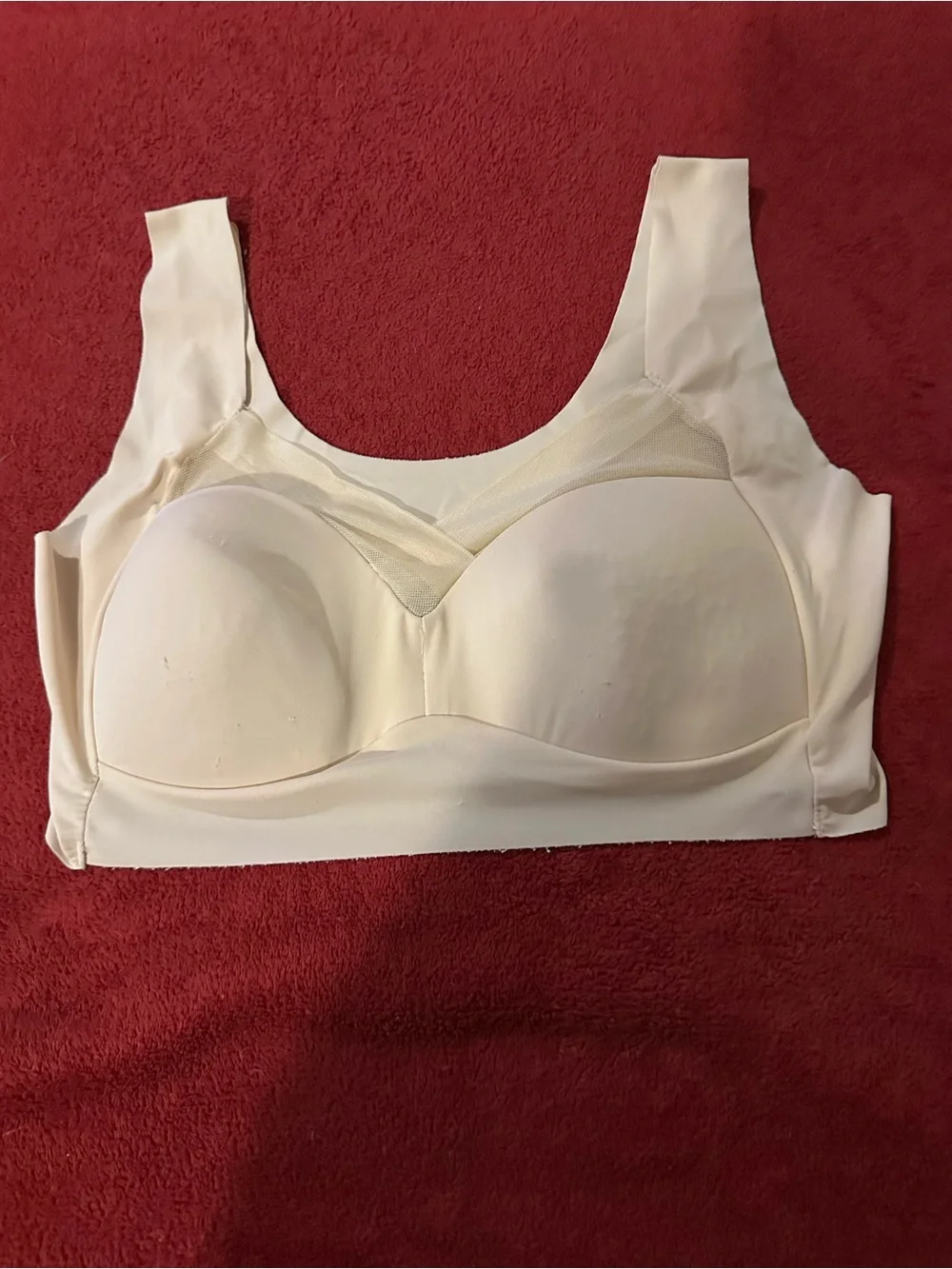 Bras - Picture 3 of 4